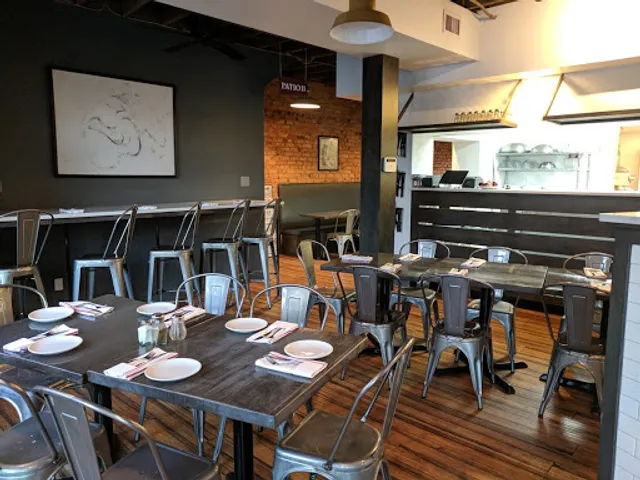 Mandolino's Artisan Pizza