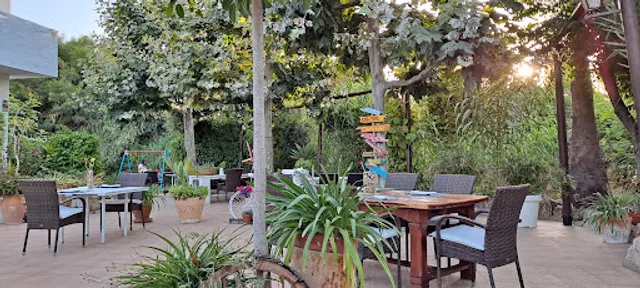 CAFETERÍA VALENTINO.