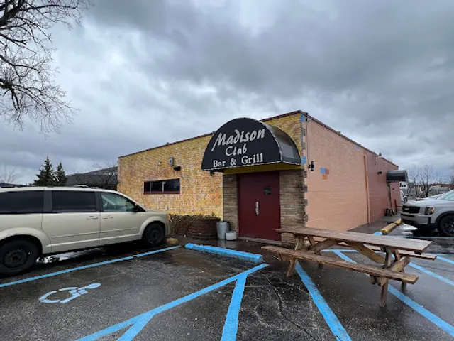Madison Club Bar and Grill