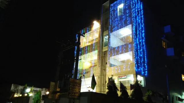 Anees Banquet Marriage Conference Party Hall Hotel in Gaya