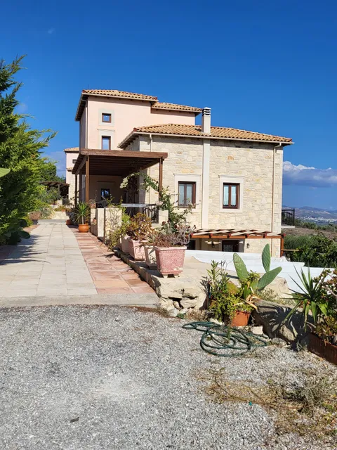 AELIA APARTMENTS KAMILARI