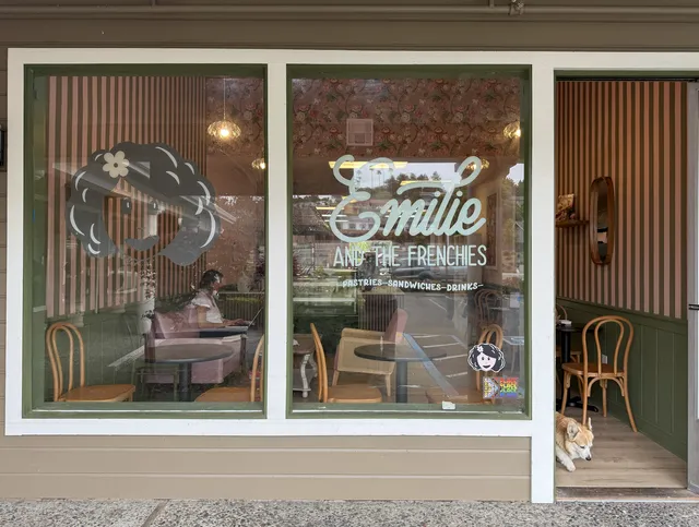 Emilie and the Frenchies