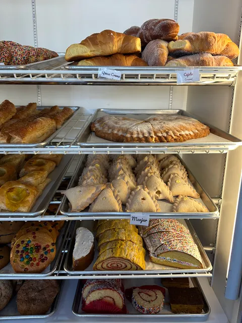 La Independencia Bakery