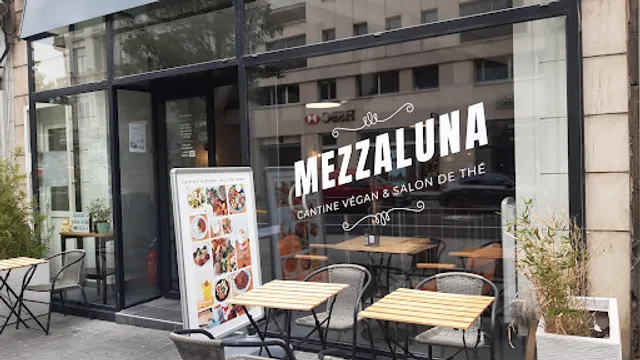 Le Petit Blangy by Mezzaluna