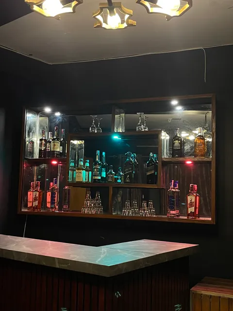 Triple-Double Lounge & Bar