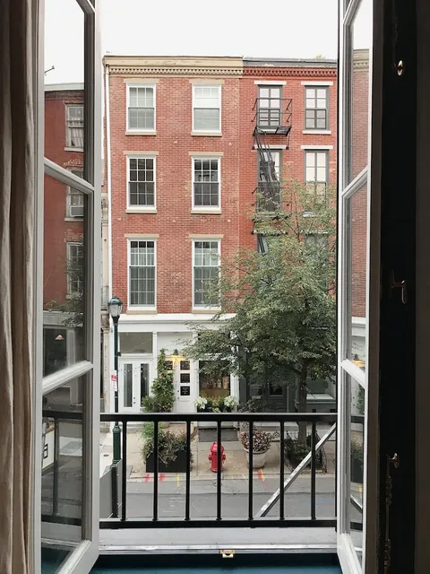 Lokal Hotel Old City