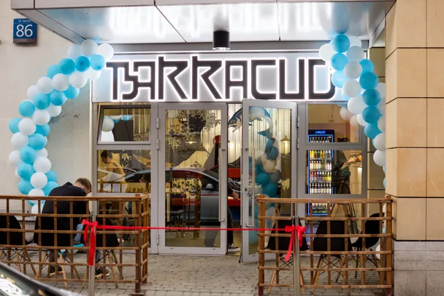 Barracuda Sushiburger Bar