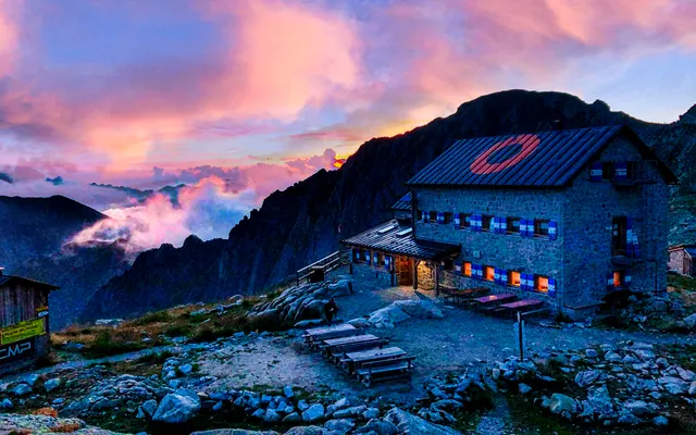 Rifugio Cima D'Asta Ottone Brentari (C.A.I.)