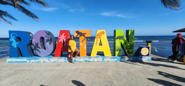 Explore Roatan Excursions