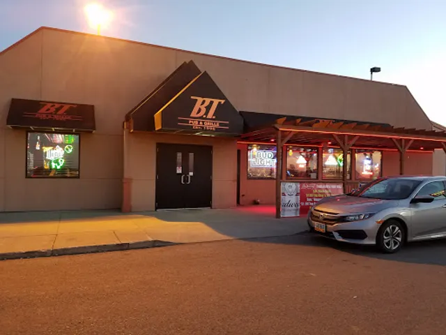 BorderTown Bar & Grill