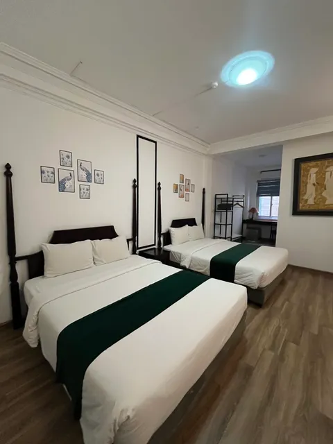 Khách Sạn Thủ Đô ( Formerly Hanoi Impressive Hotel )