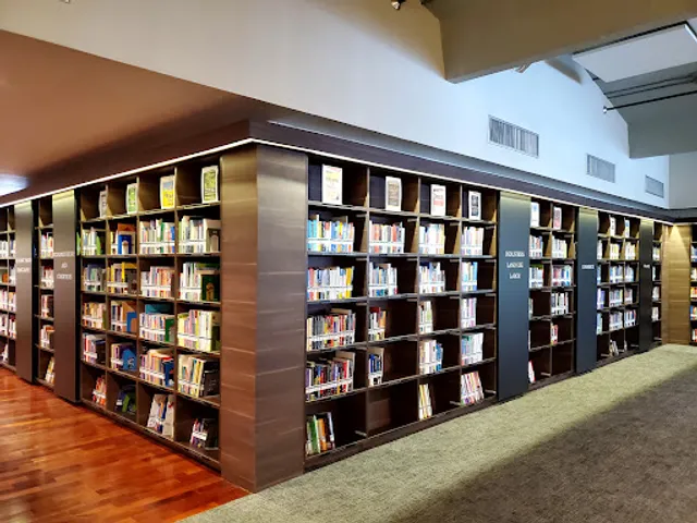 Prince Vivadhanajaya Library