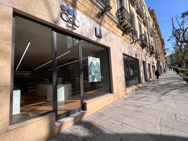 C&C Cagliari - Apple Premium Reseller
