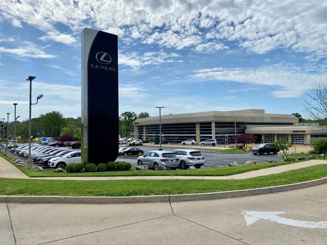 Mungenast Lexus of St. Louis