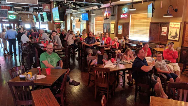 Llywelyn's Pub - Webster Groves