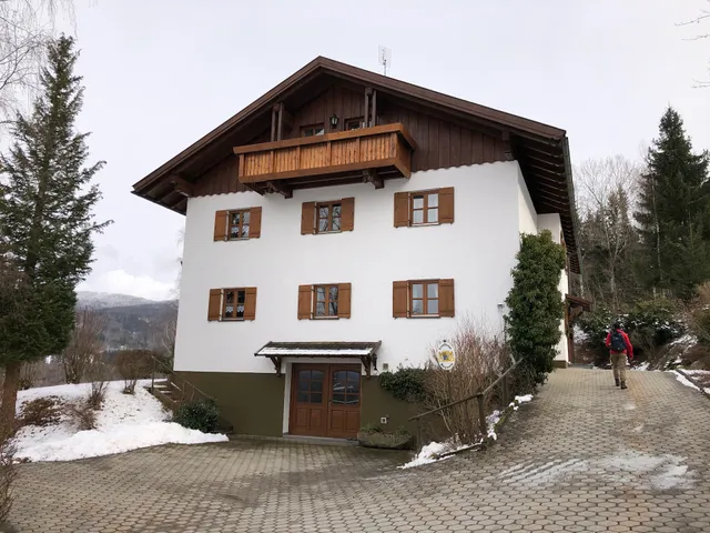 Ferienwohnungen Haus "Wildschütz"