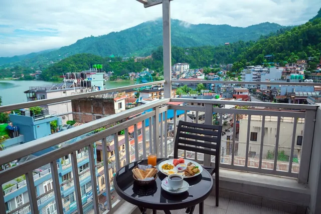 HOTEL HIMALAYAN VACATION