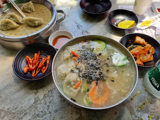 명인만두 남한산성점