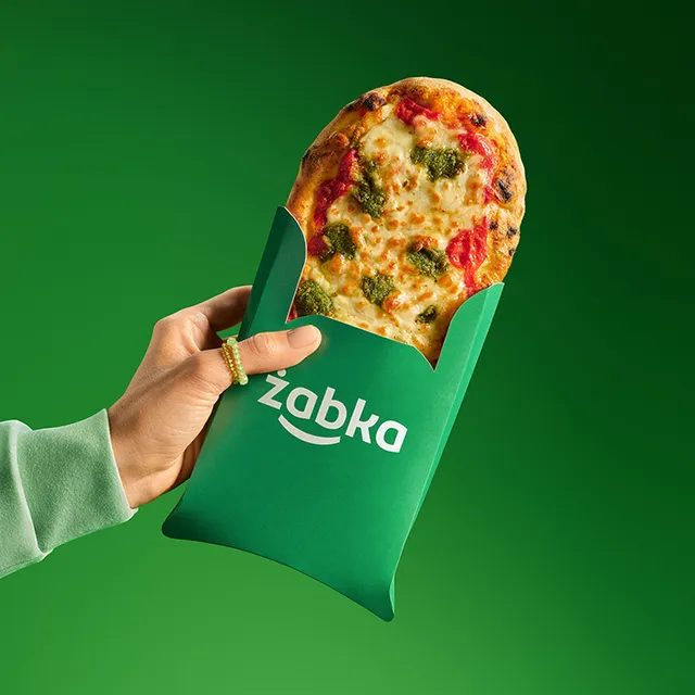 Żabka | Prosto z pieca