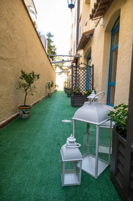 Ada Hotel & Apartments