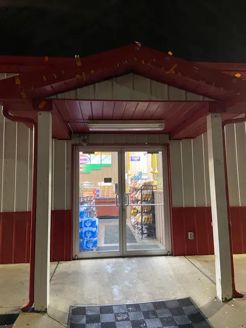 Tiffin Indian and American Restaurant & Bar