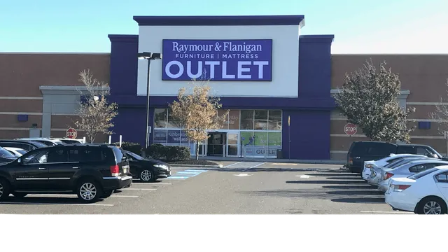 Raymour & Flanigan Furniture and Mattress Outlet