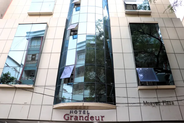 OYO Grandeur By orbit Hotels Near Chennai shopping mall