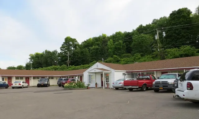 Cortland Motel