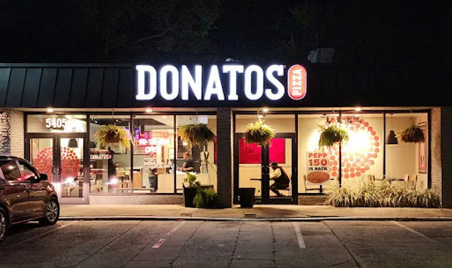 Donatos Pizza