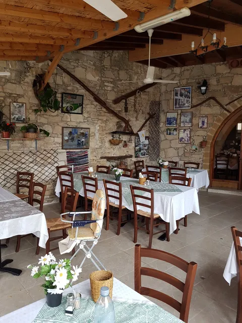 Pyrkos Tavern