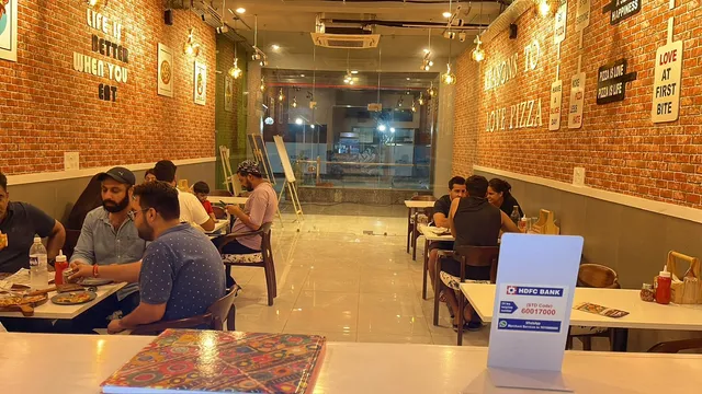 Katani's Pizzeria (Katani’s sweets, Bakery & Fast Food) TDI City Plaza