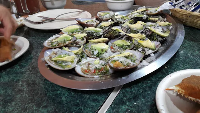 MARISCOS EL GÜERO