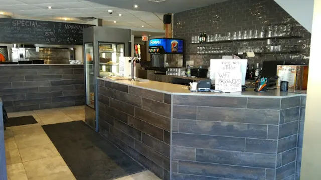 Restaurant Quebec Deli • Déjeuner • Dîner • Souper