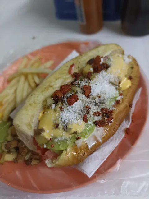 Super Dogos el Moyito