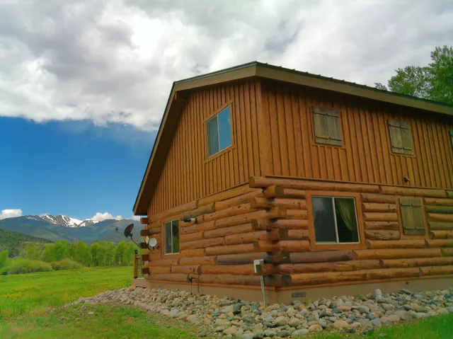 Post Office Ranch Log Cabins