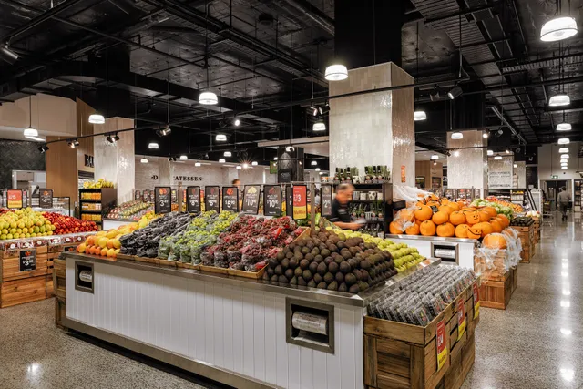 IGA Queen St Village