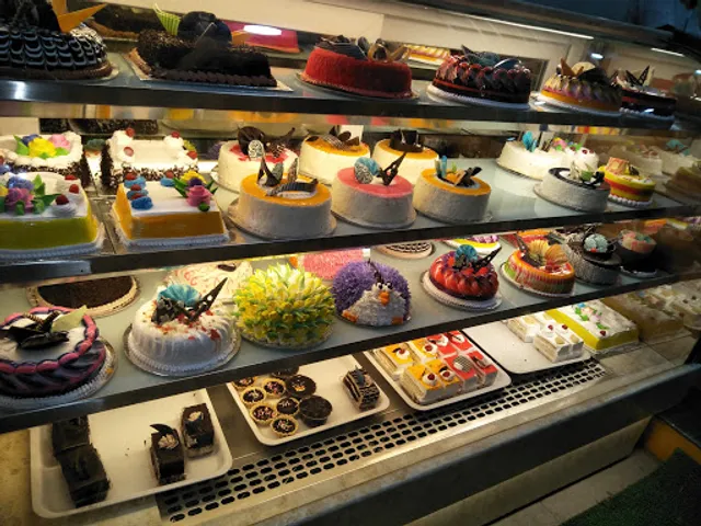Baker's Garden | Cake shop in Karad