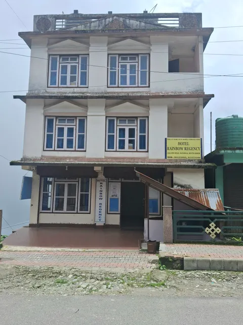 Hotel Rainbow Regency