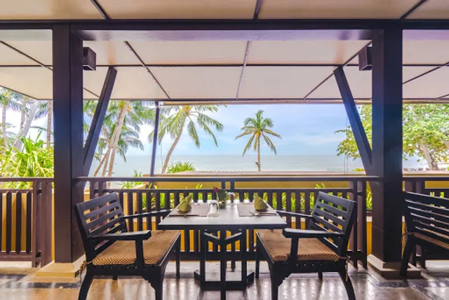 Tamarind Bar & Lounge