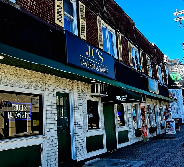 JC's Tavern & Table