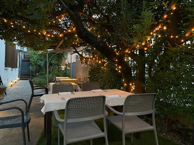 Mangiare Bere Uomo Donna Ristorante e B&B