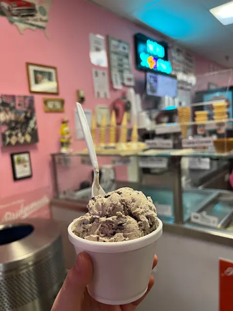 Scoops Ice Cream and More