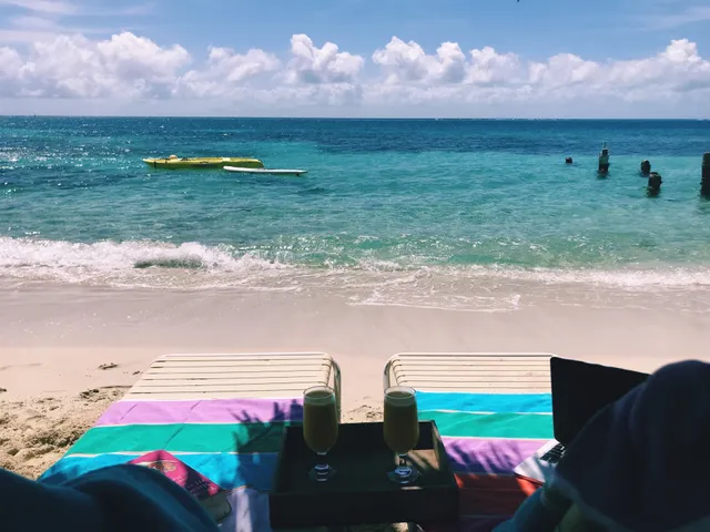 Aruba Beachfront Lux Cabin