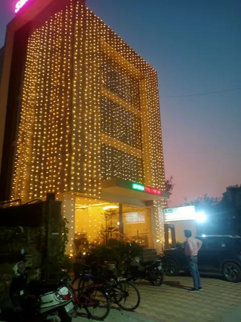 Hotel Shhaurya