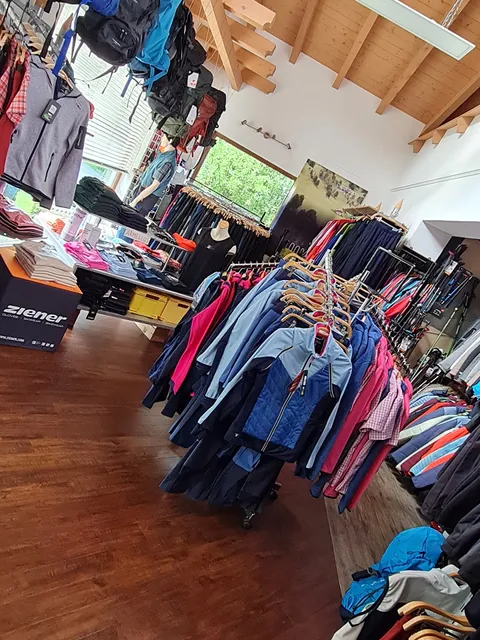 Ernst Geiger Raumausstattung/Sportartikel/Sattlerei