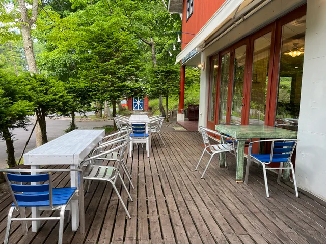 Cafe Hungry Caterpillar