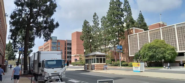 UCLA Parking and Information Kiosk - Westwood Plaza