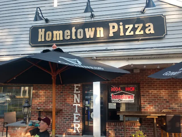 Hometown Pizza & Restaurant