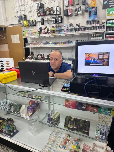 Bell City Food Mart-Laundromat