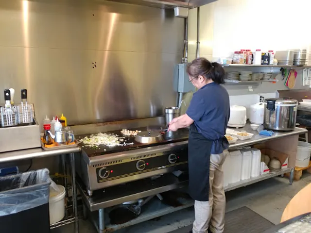 Hachi Japanese Grill Express